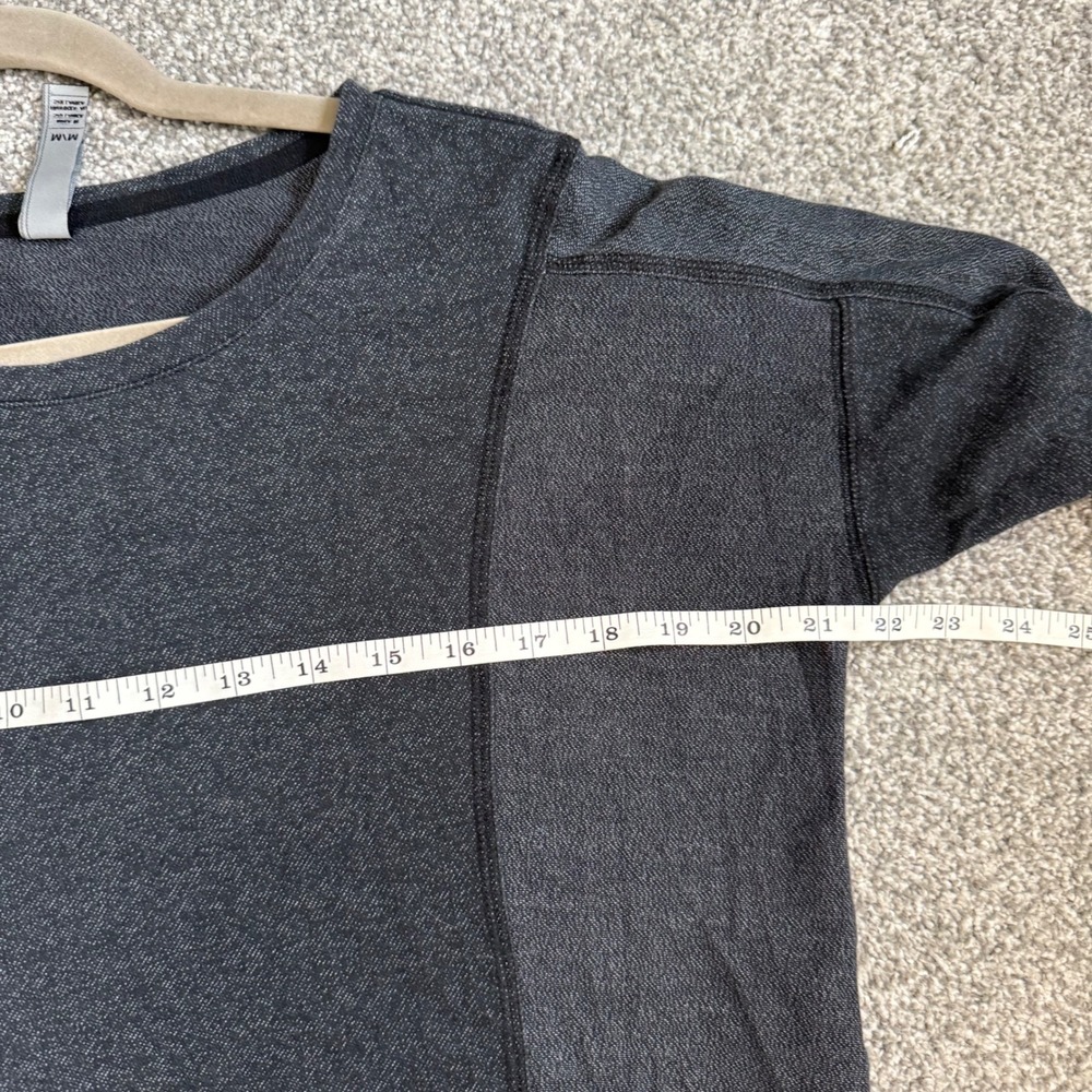 Mountain Hardwear Womens Gray Marl Long Sleeve Active Top Thumbholes Size M - Picture 8 of 9